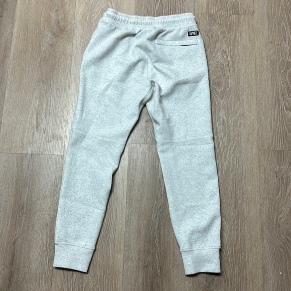 ⭐️American Eagle 24/7 Good Vibes Joggers⭐️ - Picture 3 of 3